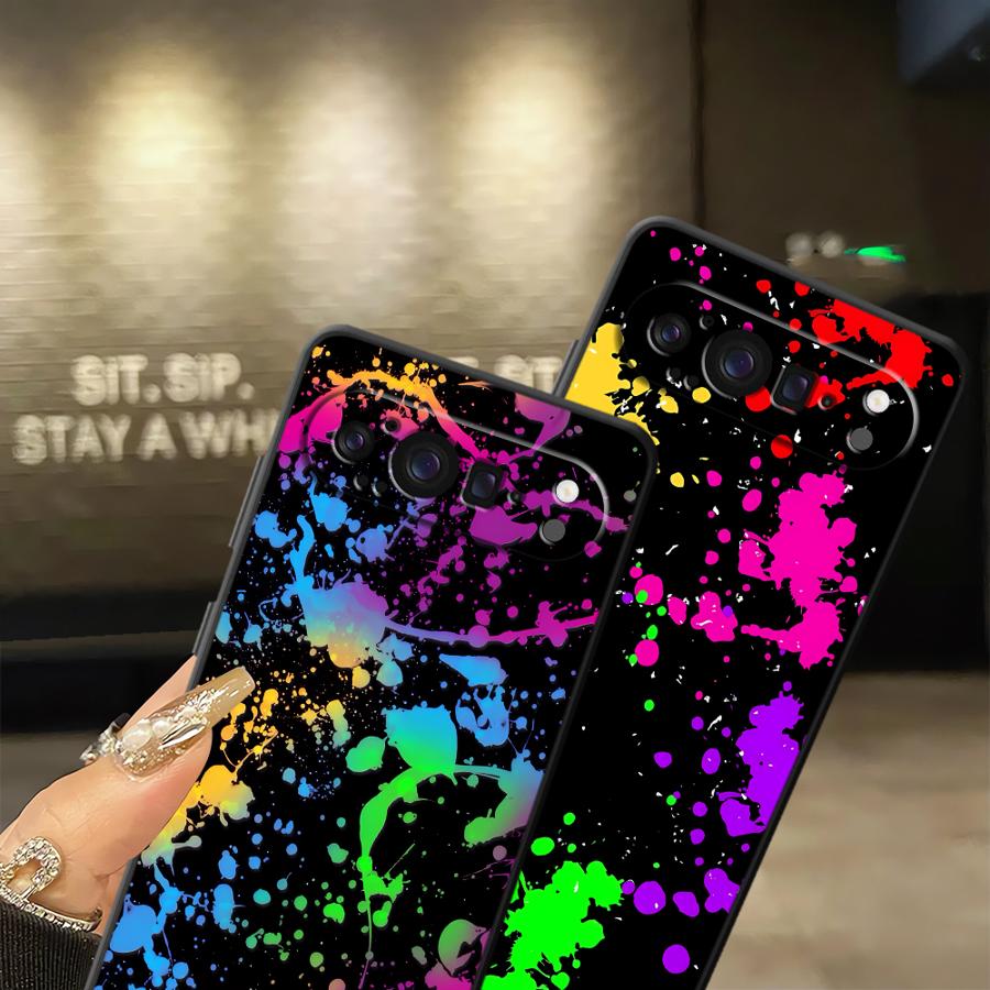 Rainbow Paint Splatters Funda  - огляд і ціна Google Pixel 9 Pro